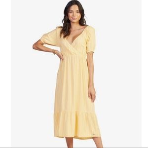 NWT Roxy Summer Light Midi Dress